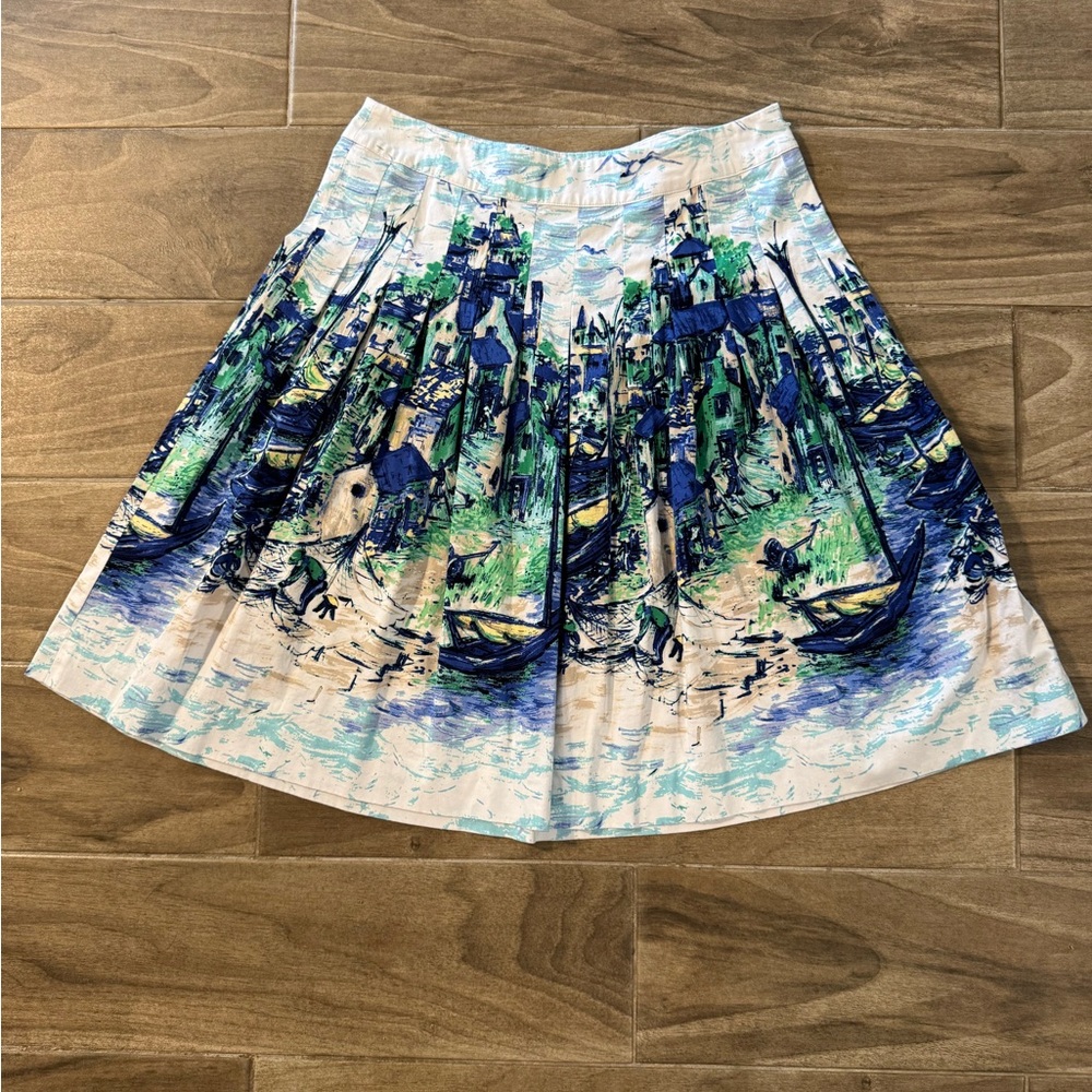 Talbots Gondola, Italy print White, A-Line Pleated Skirt, knee length, 6P
